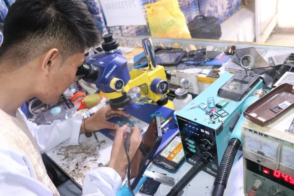 موبایل‌سرا نواباد غزنی؛ مرجع خرید موبایل در افغانستان