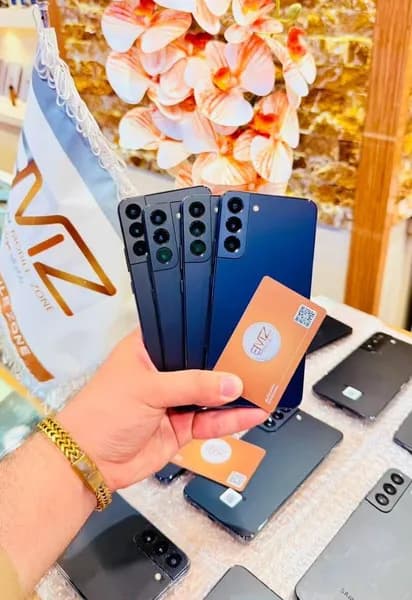 سامسونگ گلکسی S22 پلاس (Samsung Galaxy S22 Plus) - تصویر 1